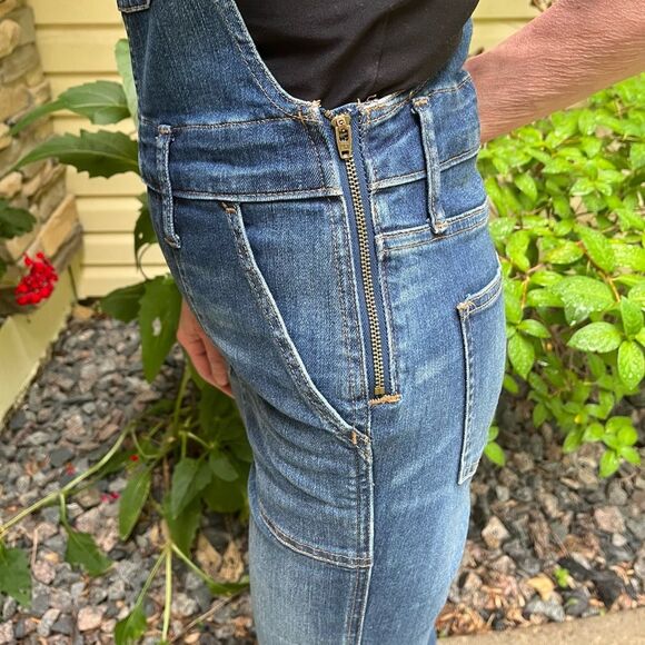 Madewell Blue Denim Overalls, Chic and comfortable, size Small - Picture 10 of 14